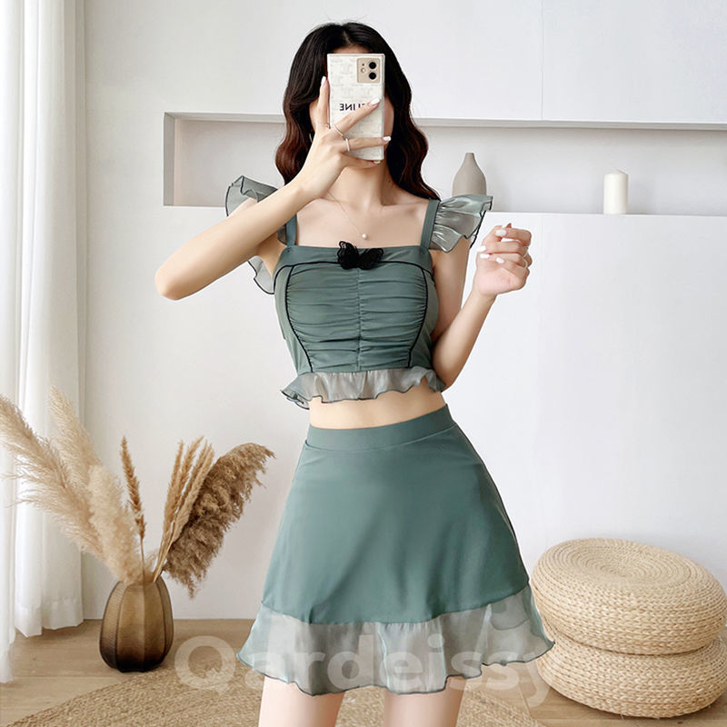 Super fairy ins split swimsuit female student skirt Mori hot spring 2022 new small breasted girl swimsuit