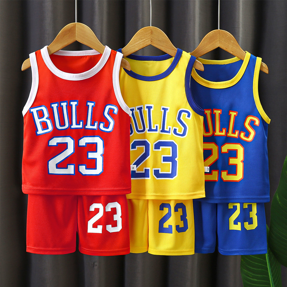 Children's short sleeved basketball suit, boys' and girls' T-shirts, primary and secondary school students' kindergarten sportswear, jerseys, performance clothes, fashion