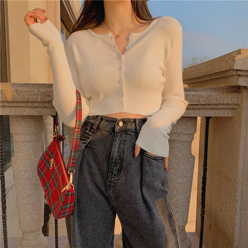 New knitted cardigan 2022 spring new Korean version net red short coat slim fit style blouse women