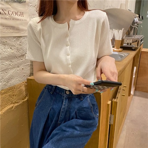Round neck cardigan short-sleeved knitted sweater women's summer 2021 new Korean version loose and thin all-match casual top trend