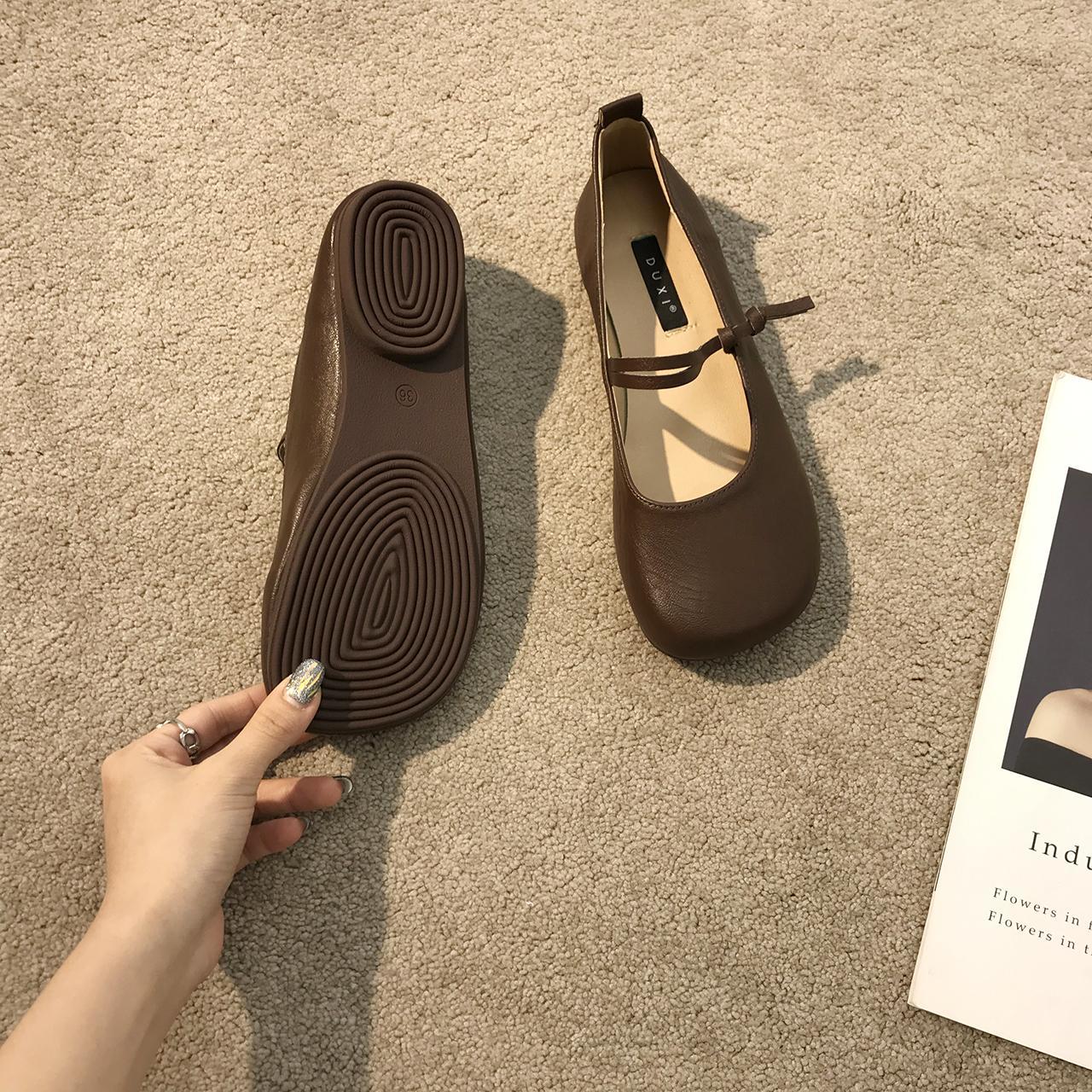 Literary retro round head Mary Jane shoes 2022 spring new Sen series gentle flat bottom night wind big head single shoes women