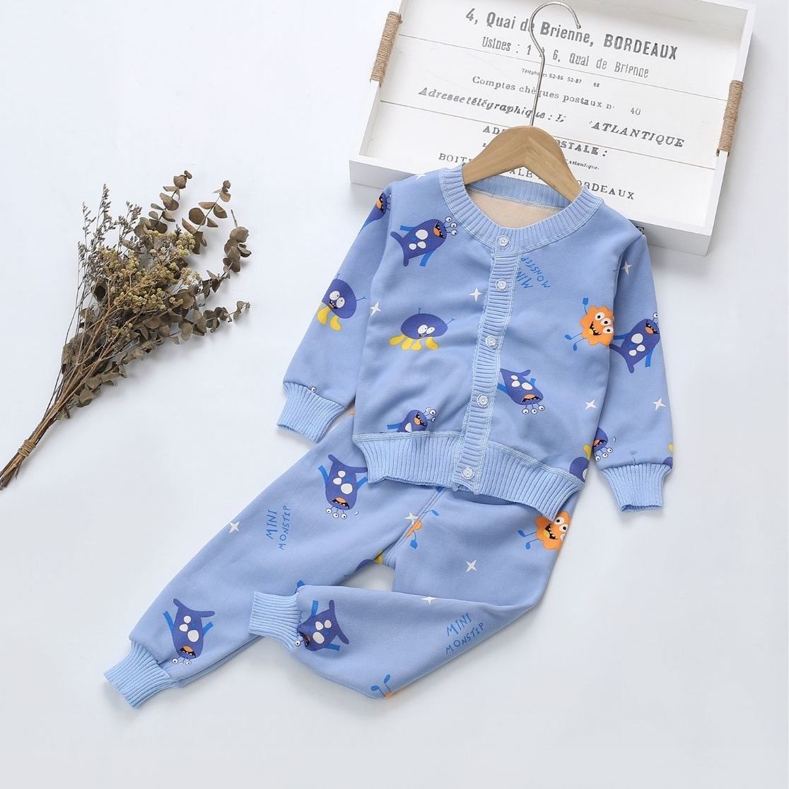 Children's clothing spring and autumn models warm long-sleeved fleece cardigan suit children's infant top suit