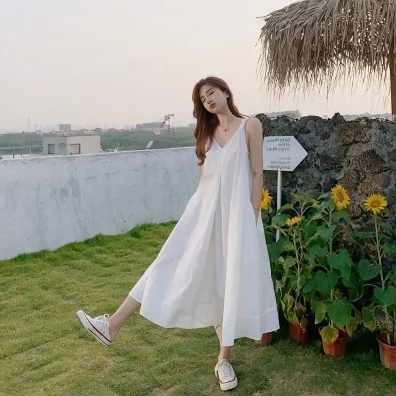 White chiffon dress women's summer new loose and thin super fairy long skirt seaside holiday beach suspender skirt