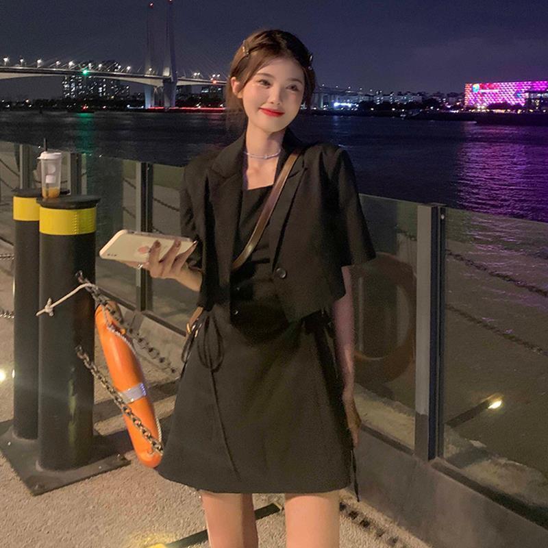Summer two-piece Korean version 2022 new design sweet and cool suit short loose short-sleeved small suit women's suit