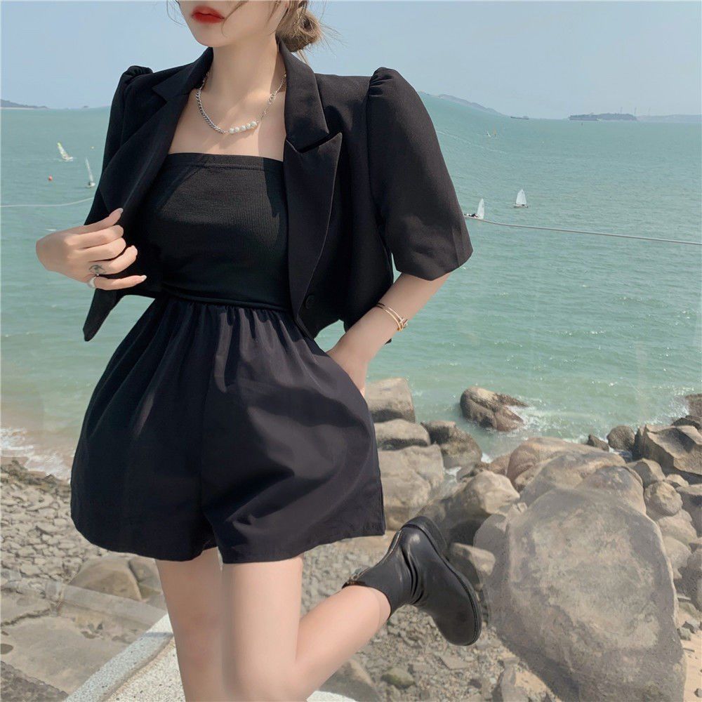 Suit jacket summer women's thin section 2022 new casual temperament small short-sleeved suit jumpsuit two-piece