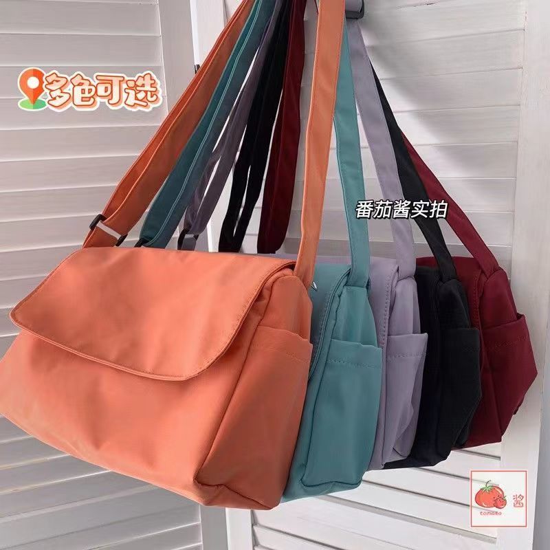 ins Hong Kong style all-match student Japanese Harajuku messenger bag girl simple niche street shooting men's tide single-shoulder messenger bag