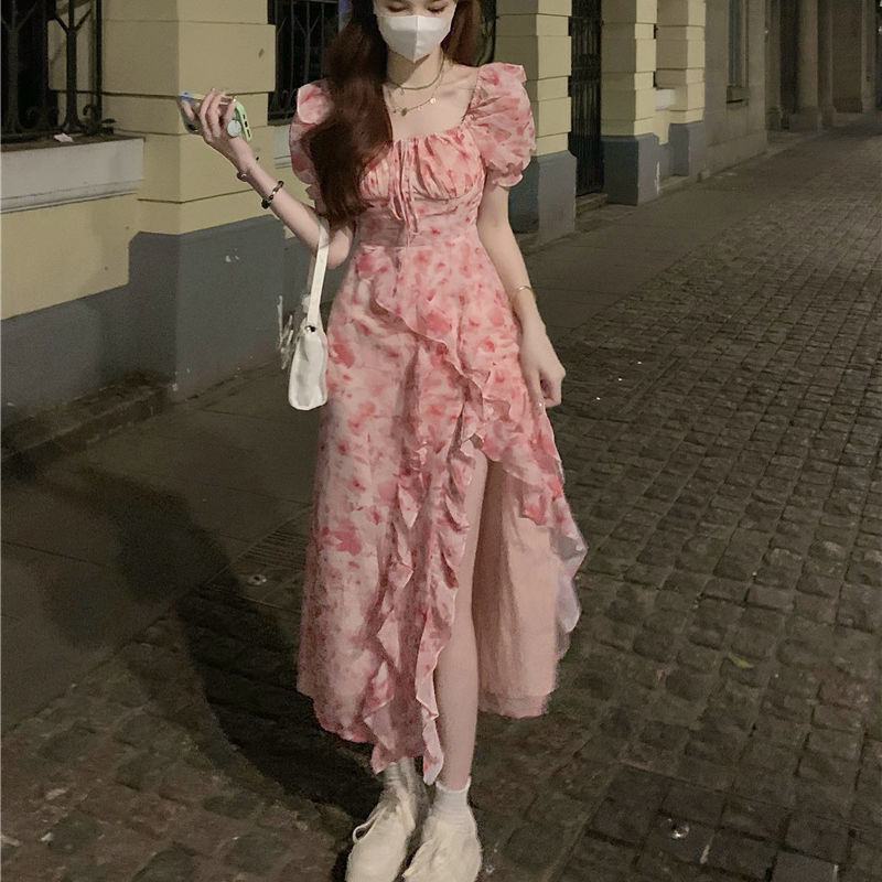Square neck floral dress women's summer 2022 new waist and thin hot girl split atmosphere short-sleeved mid-length skirt