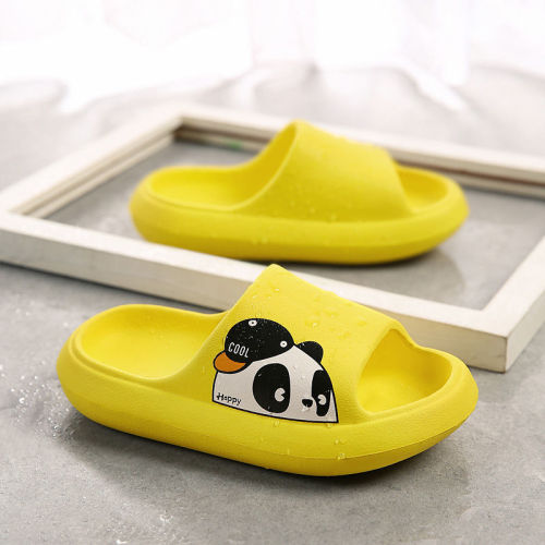 Children's slippers boy cartoon bear soft bottom non-slip feces home shoes leisure bathroom baby bath sandals