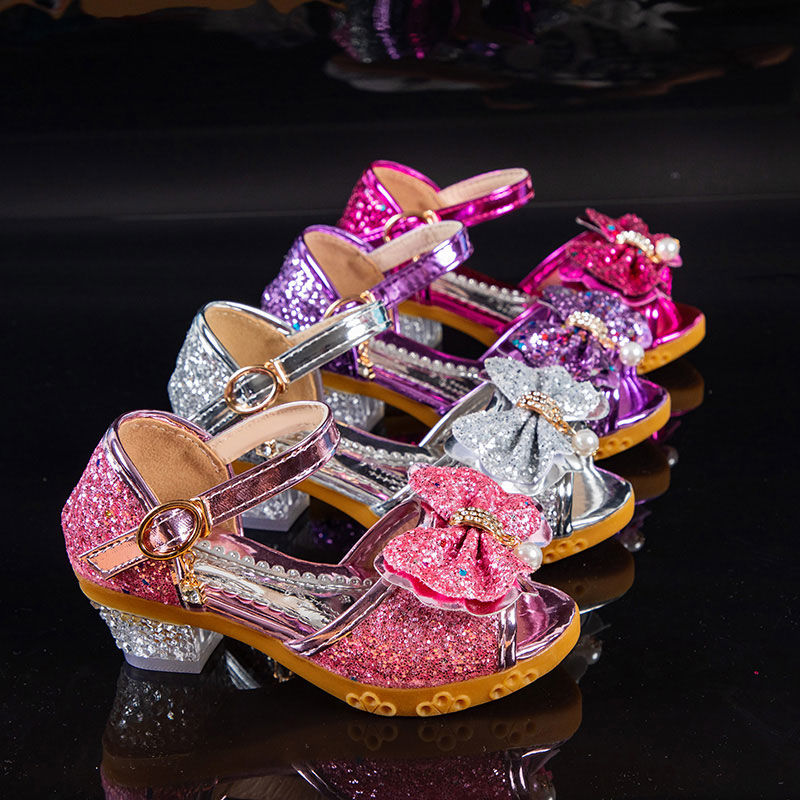 Children's sandals girls' shoes summer 2022 new little girl princess shoes high-heeled crystal middle-aged children's children's students
