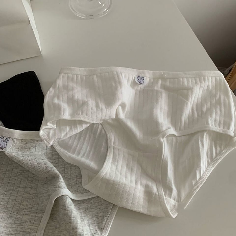 Simple solid color cotton underwear women's antibacterial mid-waist comfortable ins net red Korean version girl student cotton briefs