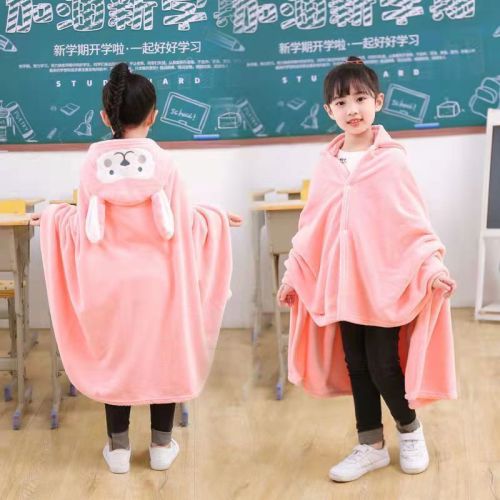 Children's blankets, baby nap blankets, primary school students, thickened coral fleece classroom covers are soft and do not lose hair and can wear blankets