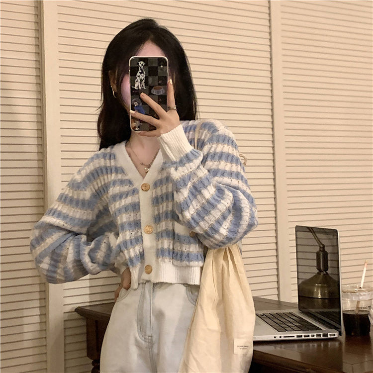 Korean style all-match knitted cardigan jacket women's autumn 2022 new V-neck striped retro long-sleeved top ins style
