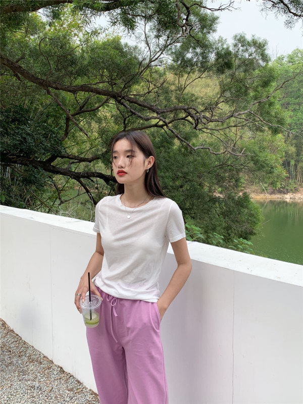 Original price 43.99! Early summer new style! [CLEAN SPACE] Candy color multicolor Korean version solid color round neck all-match short-sleeved T-shirt 28315A# CLS
