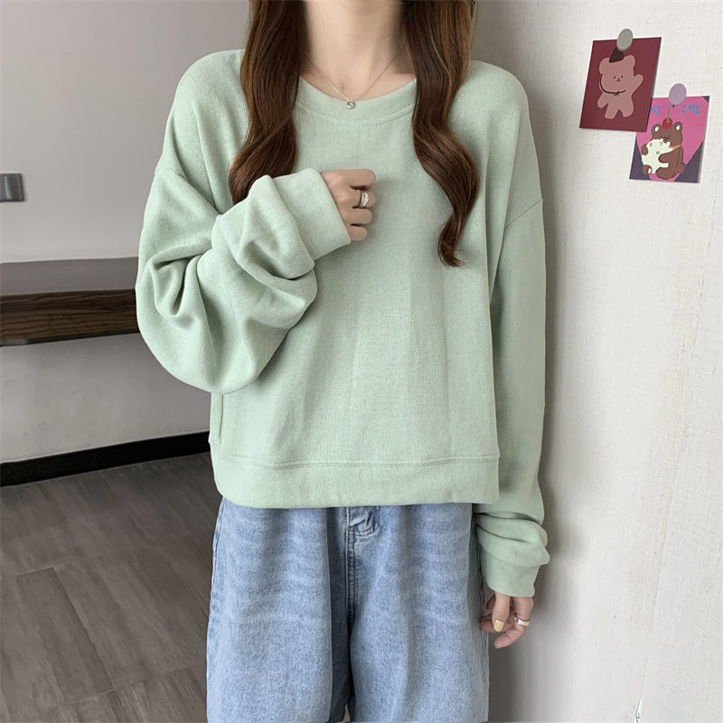 Man Xueyuan round neck sweater women's 2022 spring, autumn and winter plus velvet thick loose solid color Korean version thin salt top