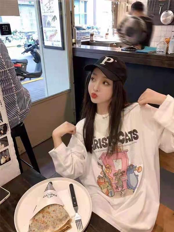 Milk silk cotton mid-length long-sleeved T-shirt wild cartoon bottoming shirt autumn and winter new ins tide