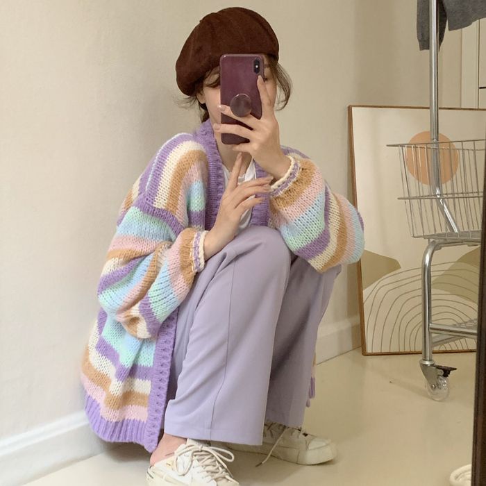 Thin temperament rainbow striped sweater 2022 new Korean version sweet loose and thin long-sleeved sweater top
