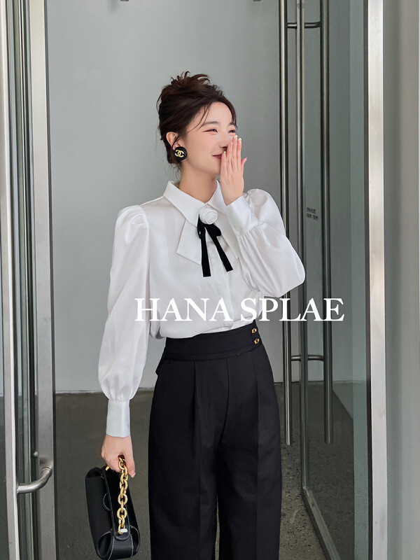 [HANNA Hanna] [Hanna] French lapel rose bow tie shirt long-sleeved women's autumn shirt (with tie) H10500