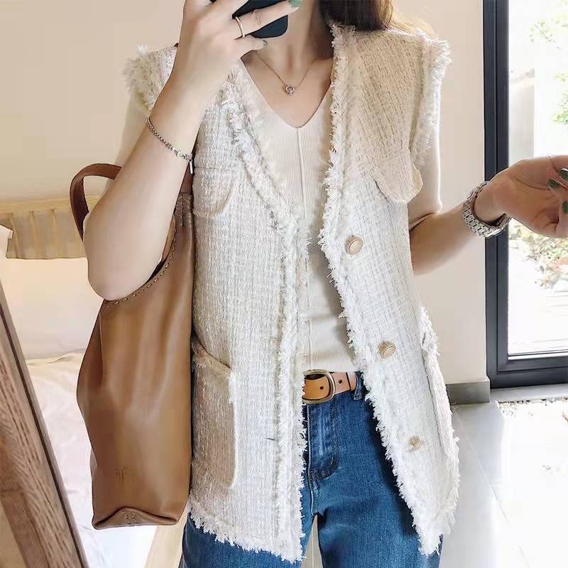 French style small fragrance vest coat women's autumn and winter 2022 new western style wild tweed sleeveless vest vest tide