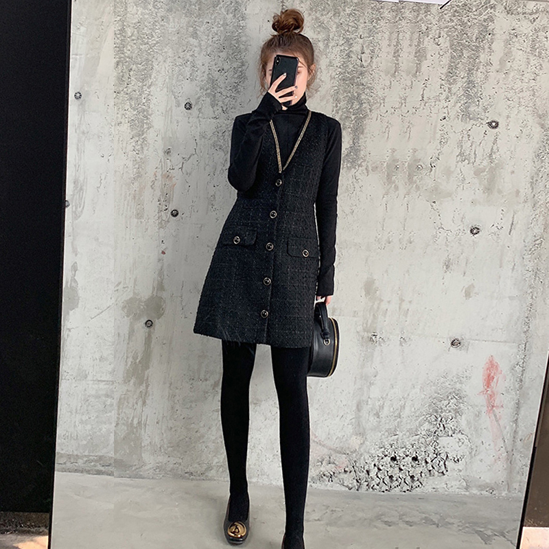 2022 autumn vest temperament spring small fragrance temperament v-neck French retro sleeveless wool vest strap skirt