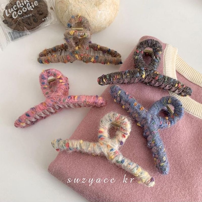 Autumn and winter handmade wool winding clip oversized acrylic shark clip hair clip