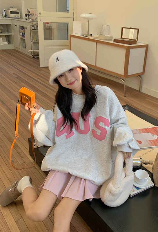 New in autumn! [Timely rain] Korean style ins vitality girl design three-dimensional letters loose all-match sweater 76125# WPL