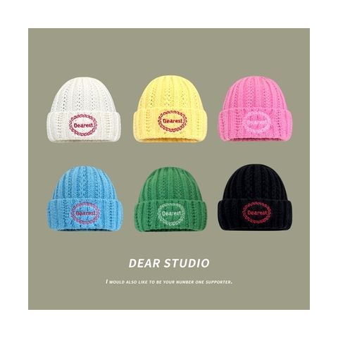 South Korea's new letter embroidery wool hat women's autumn and winter warm ear protection students all-match face small knitted hat tide