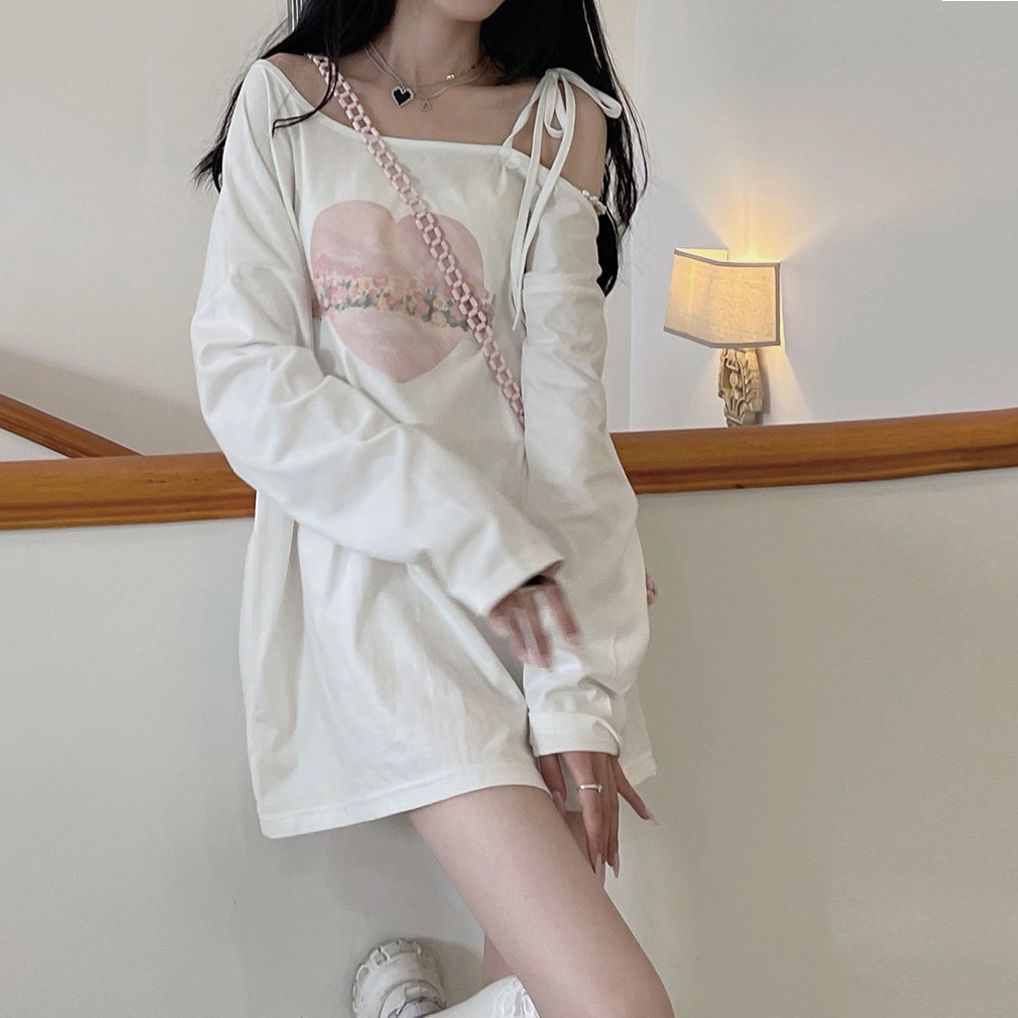 Early autumn and lustful and spring tops, lazy women, sweet and spicy off-the-shoulder design, niche long-sleeved t-shirts, summer