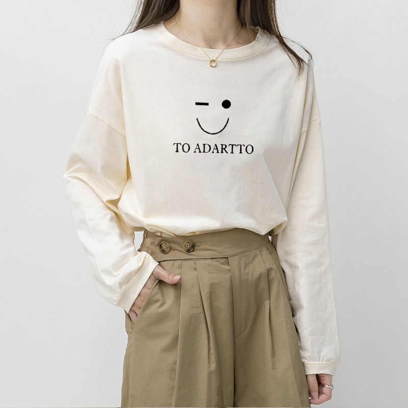 Spring and autumn long-sleeved t-shirt women with cotton white loose Korean version ins super hot student autumn and winter round neck bottoming shirt