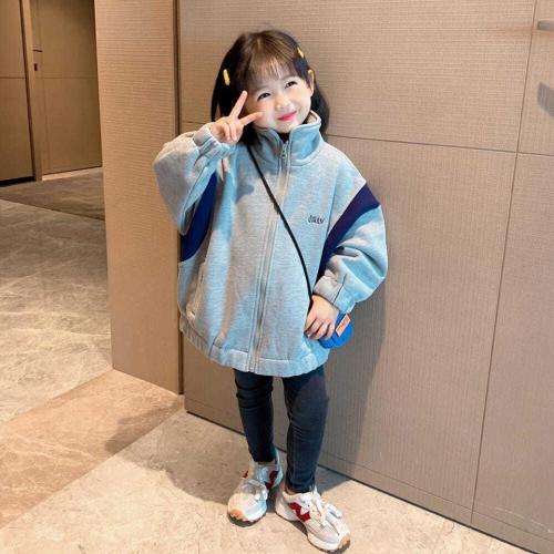 Autumn and winter Korean version girls' sweater children's foreign style children's baby loose thickening and velvet girl coat top