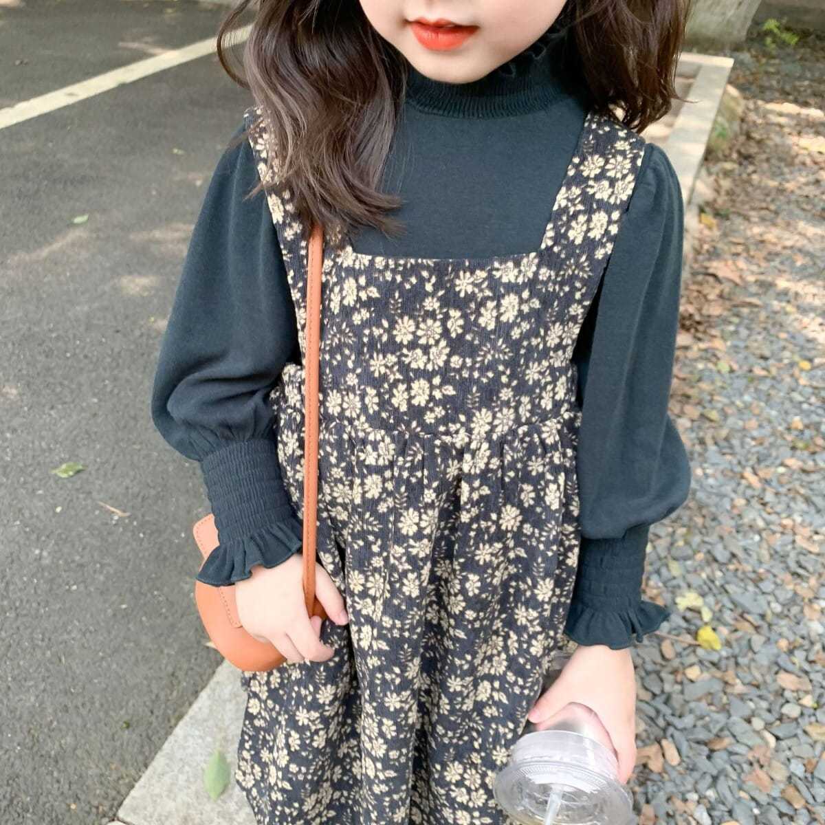 Girls 'autumn dress 2021 new children's wick cotton strap skirt + foreign style bottom shirt female treasure 2 sets