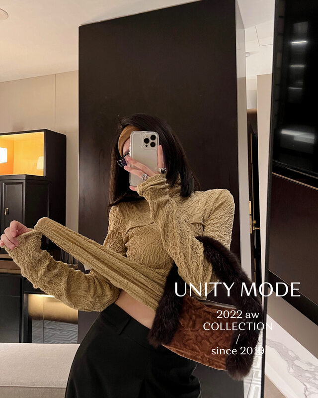 【UNITY】Jacquard texture bottoming shirt women's autumn and winter hollow design high-neck long-sleeved long-sleeved T-shirt F281021# CQW