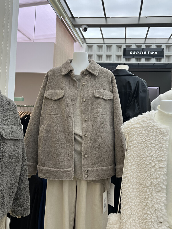 [RIN] Simple Korean temperament loose and thin lamb wool short coat 20892