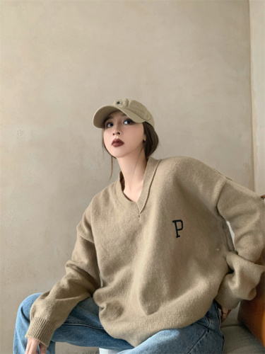 Real Shot Real Price Retro Loose Lazy V-Neck Knitted Mid-Length Sweater