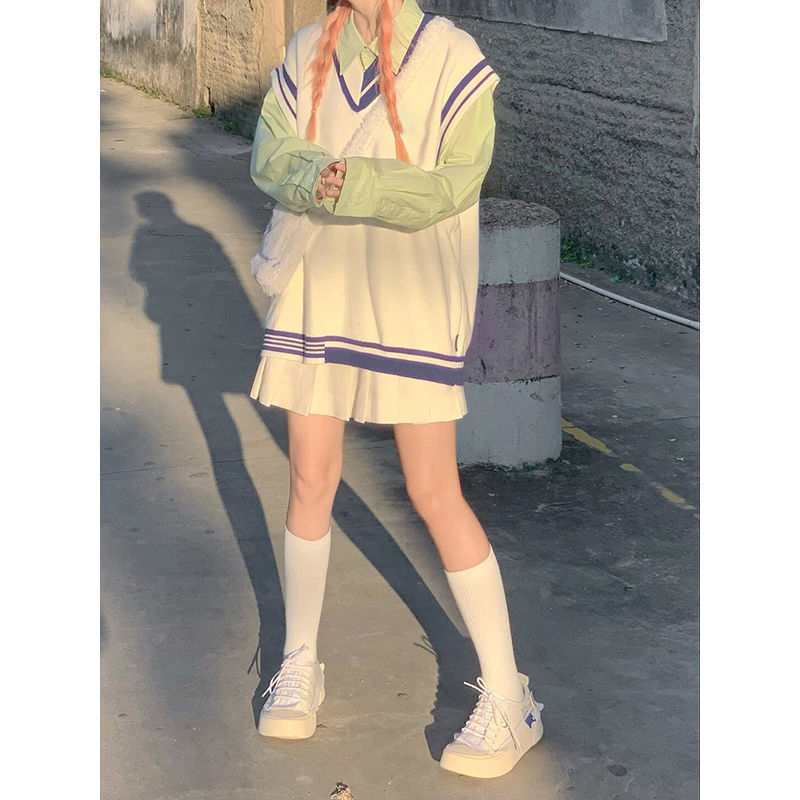 Two-piece suit/single-piece spring and autumn Korean version contrast color loose layered knitted vest college sweater vest blouse
