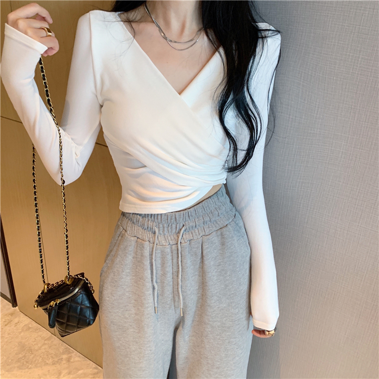 Real shot real price cross V-neck temperament low-neck velvet thick warm heat slim bottoming shirt T-shirt women
