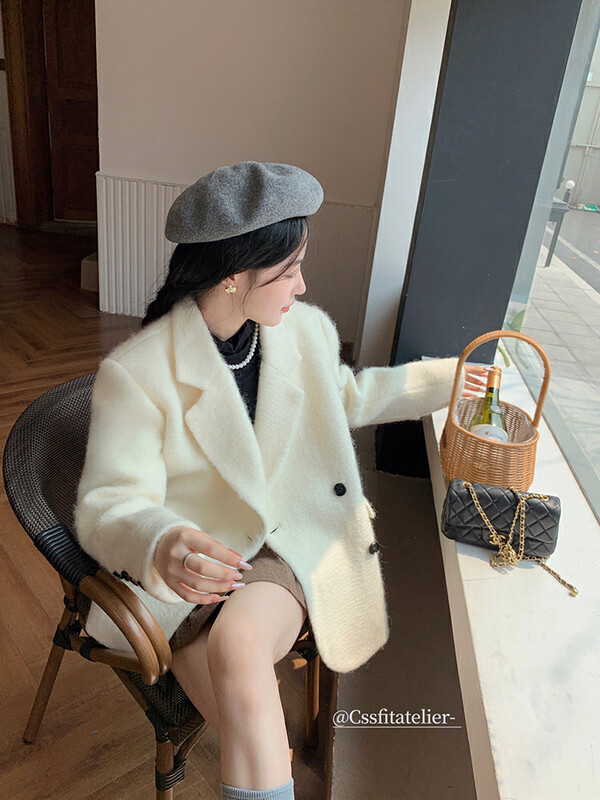 [Y.JIA Ijia] Korean version of the gentle French slanted placket soft waxy wool short coat YS1-6230