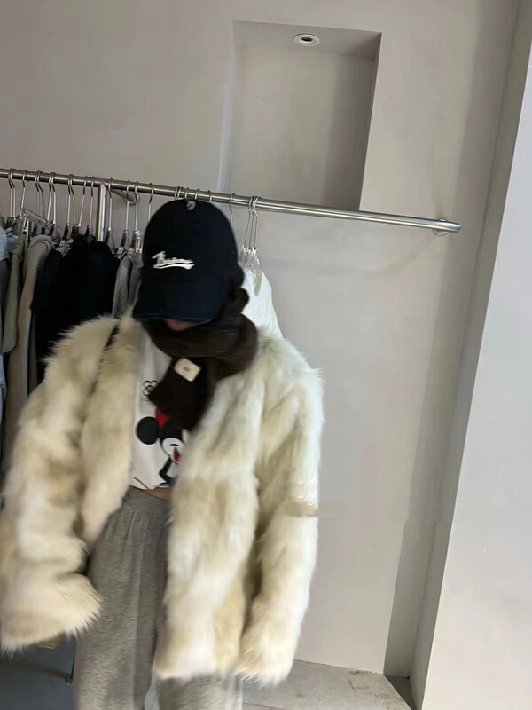 【MI NI】Fashionable ladies temperament high-end furry and comfortable short coat 9475# PCZ