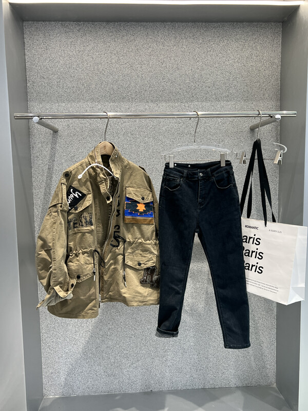 [BOBO1972] Thickened high-waisted skinny jeans jeans are thin and versatile, only pants are sold 225522