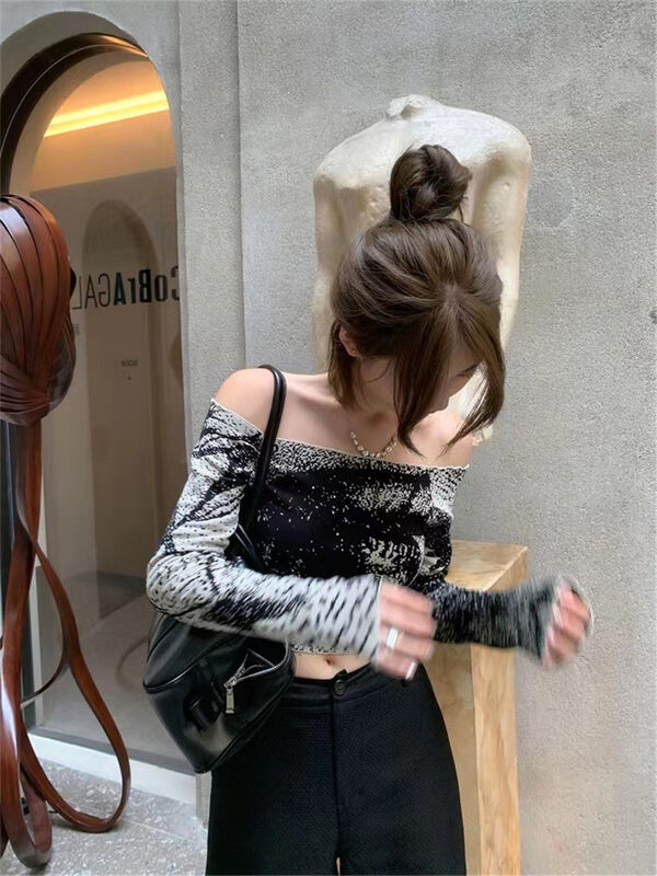 New for Autumn!【MS STUDIO】Smudged Knitted One-Line Neck Shirt 9353# PCZ