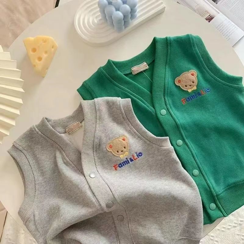 Autumn new boys and girls vest Korean bear embroidery children's baby vest vest simple cardigan top trend