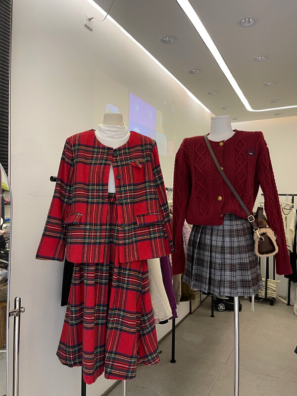 [Timely rain] Korean style ins retro plaid woolen short coat + high waist slim a series skirt suit P1879# WPL