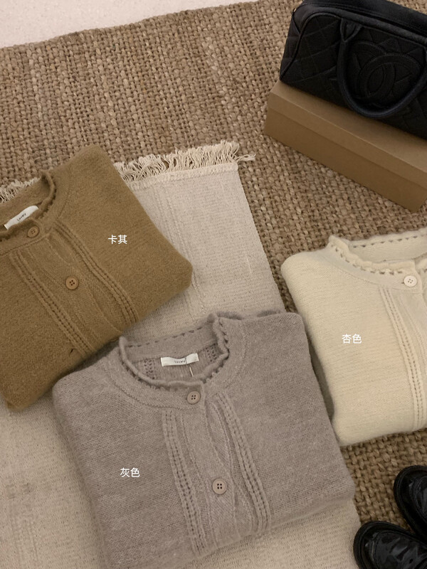 【LOVELY/SHMILY】Korean sweet lace collar all-match breasted sweater sweater M0873