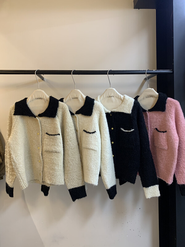 【LOVELY/SHMILY】Korean soft glutinous thickened gold buckle Xiaoxiangfeng sweater cardigan knitted cardigan M0956