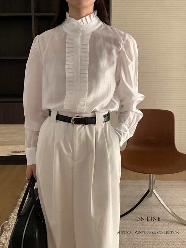 Original price 98.99! 【ON LINE】Korean standard!  French retro lotus leaf collar design niche stand-up collar shirt 7203