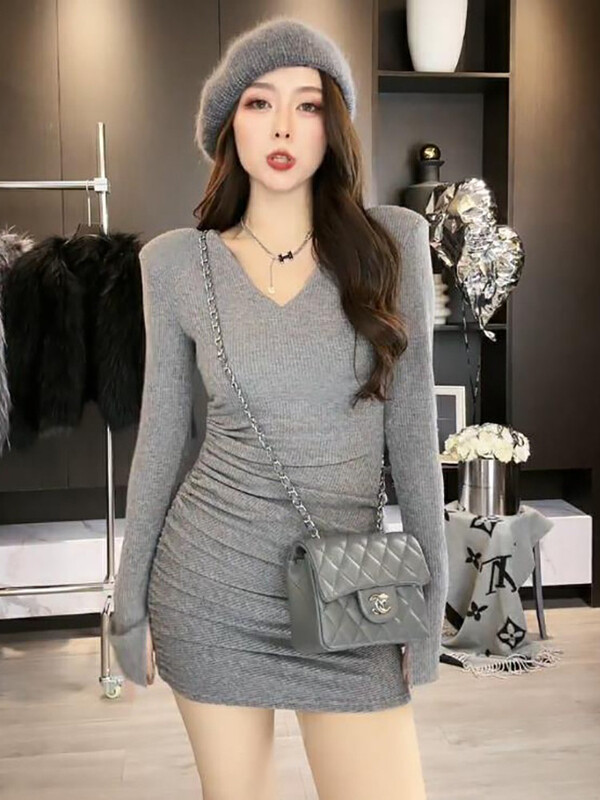 【L.L STUDIO】Sexy waist bag hip pure desire pleated v-neck dress 78482# PCZ
