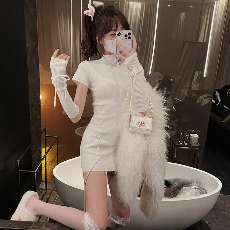 【Y.JIA Ijia】Hot Girl Sexy Half Turtleneck Cross Strap Short Sleeve Knit Dress (with Sleeves)769