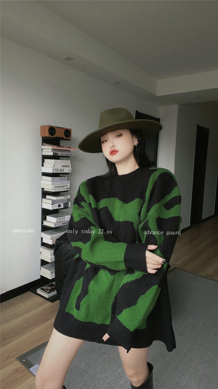 【OPEN】Loose Colorblock Knit Warm Sweater 7283# OZQ