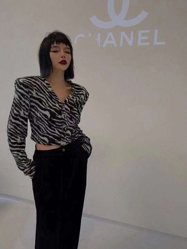 [Fan Fan] Korean V-neck zebra print shirt 10063# CL