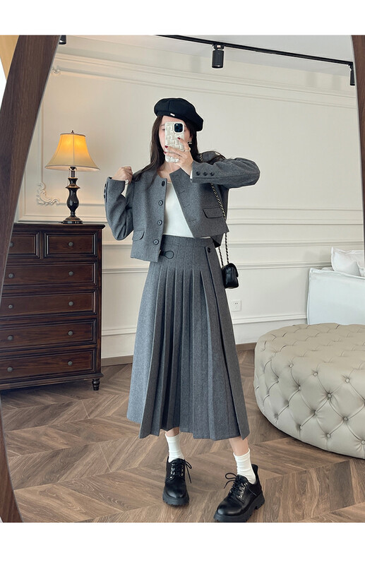 【L.L STUDIO】Short woolen coat + pleated skirt suit 78403# PCZ