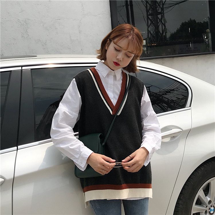 Autumn and winter style preppy colorblock V-neck knitted vest Korean version loose all-match lazy wind sweater vest vest women